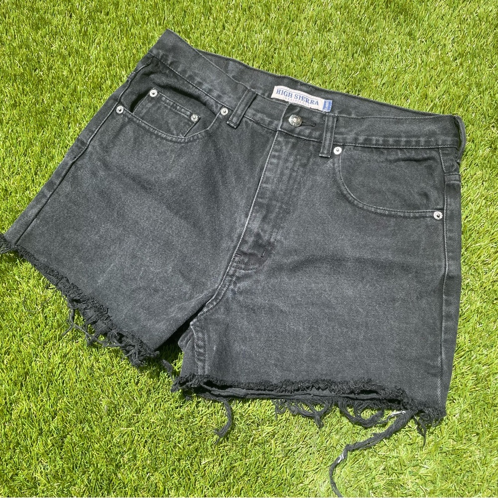 🖤 High Waisted Shorts - High Sierra
